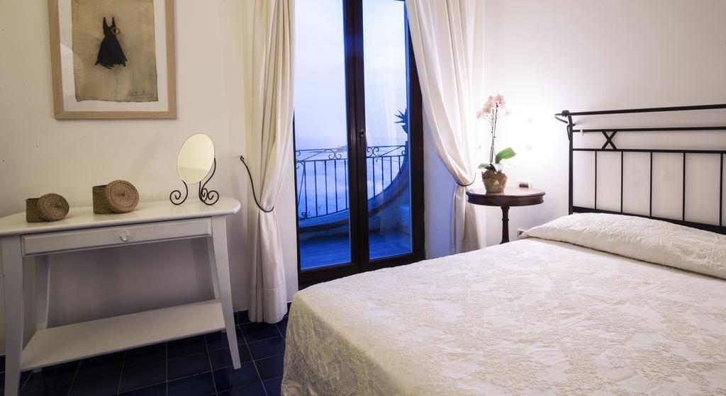 Hotel Umberto A Mare Forio di Ischia Pokój zdjęcie